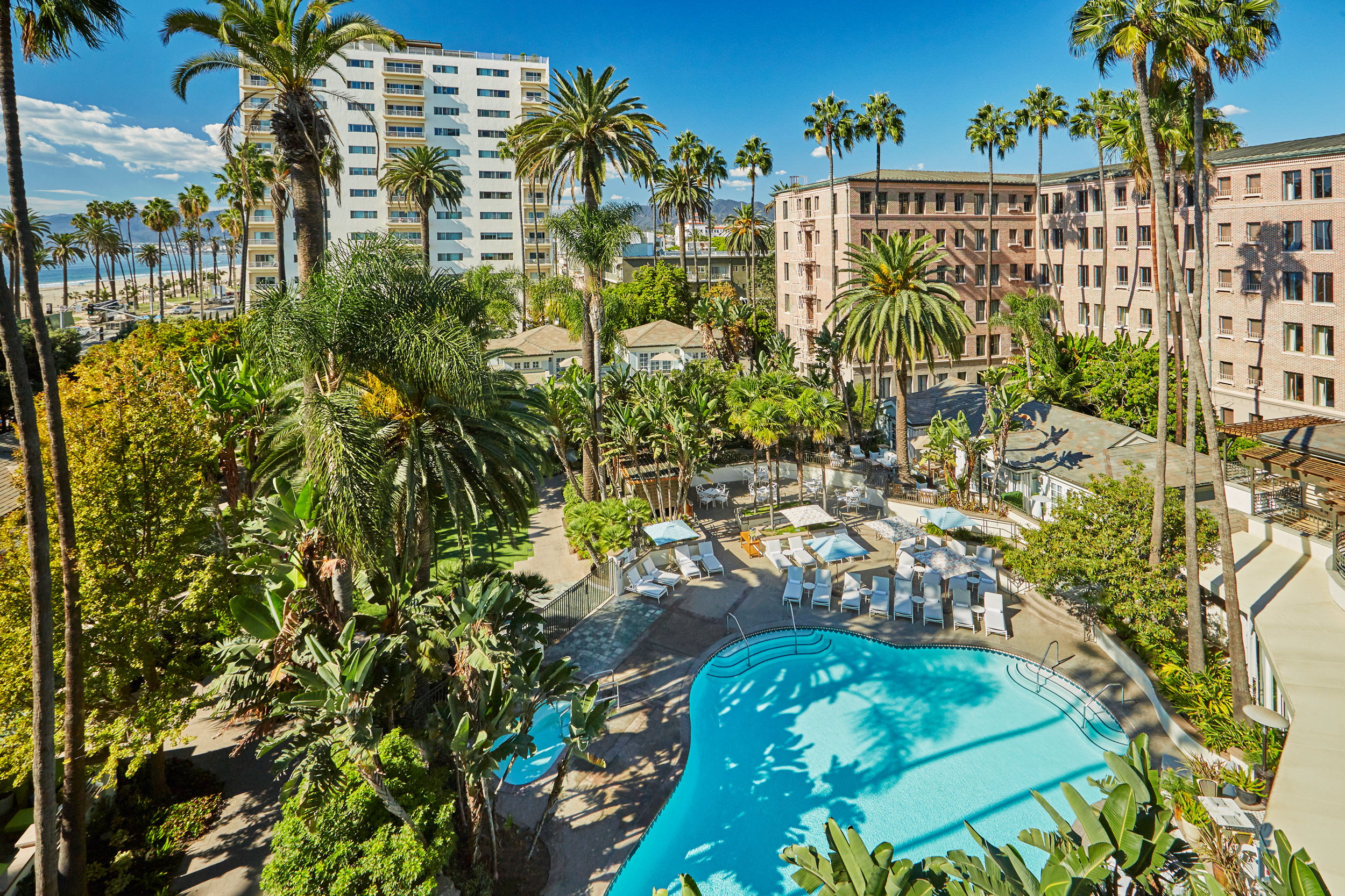 Fairmont Miramar - Resort Pools 2022