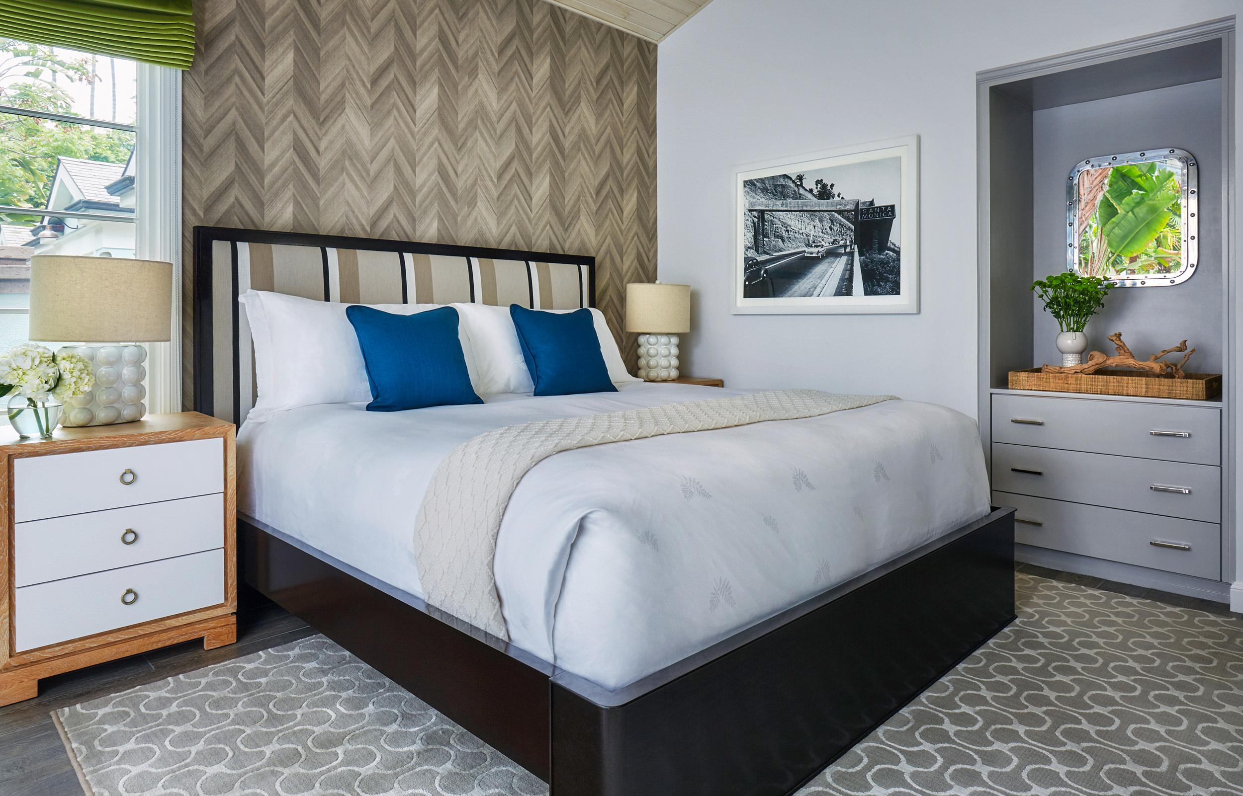 bungalow bedroom